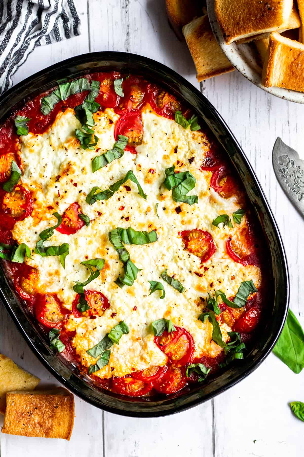 Quick Baked Goat Cheese Dip: 5-Minute Prep, Timeless Flavor